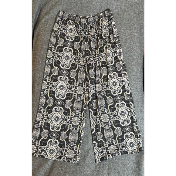 Joan Rivers Womens Medium Petite MP Black Geometric White Wide Leg Pull-On Pants - Picture 1 of 5